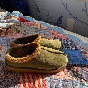 Ugg Tasman Slippers size 7
